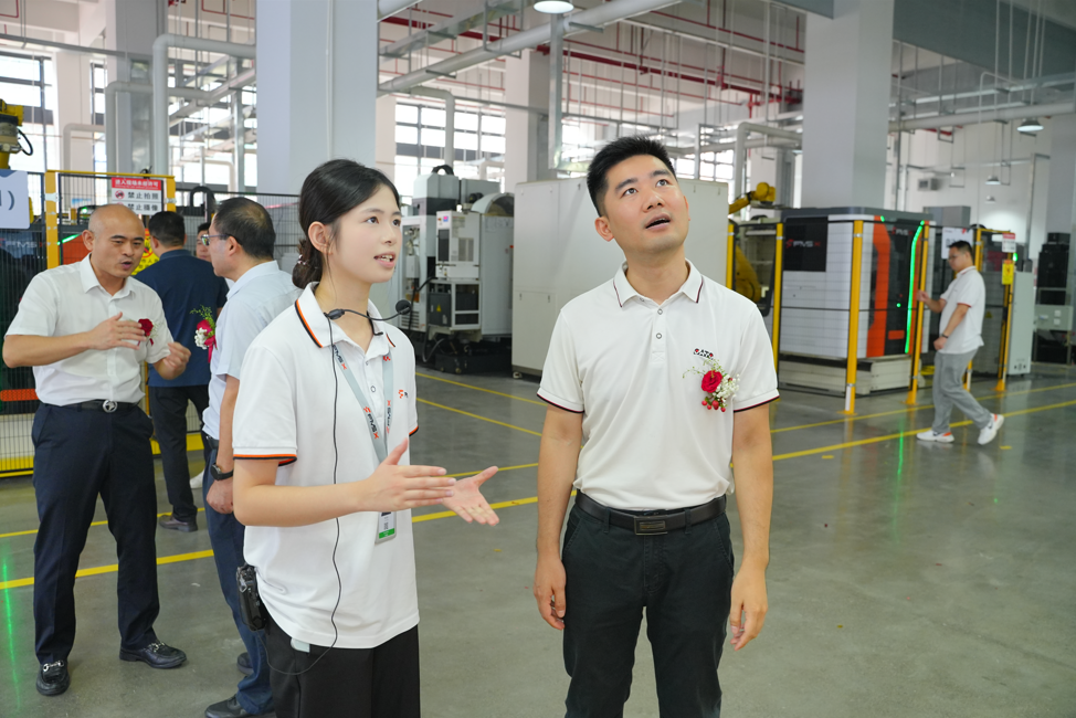 福美仕全自动化工厂,CNC小批量加工自动化,数控柔性化生产线。柔性制造工厂.png 福美仕全自动化工厂,CNC小批量加工自动化,数控柔性化生产线。柔性制造工厂.png